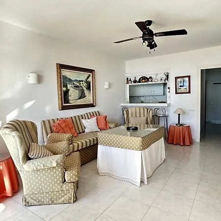 Apartment El Yate